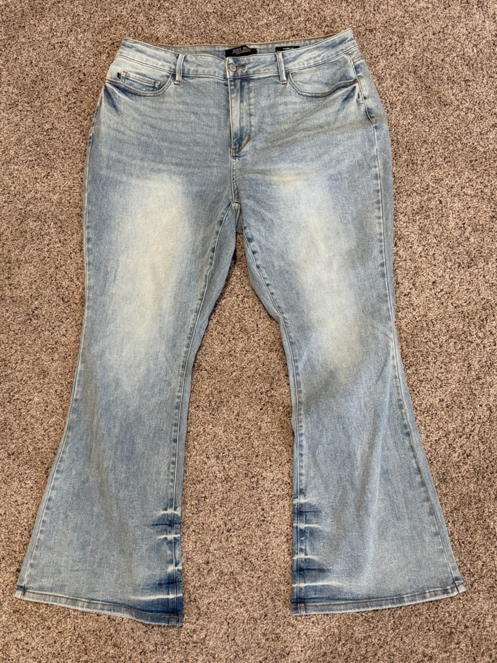 Judy Blue Light Wash Flare Jeans